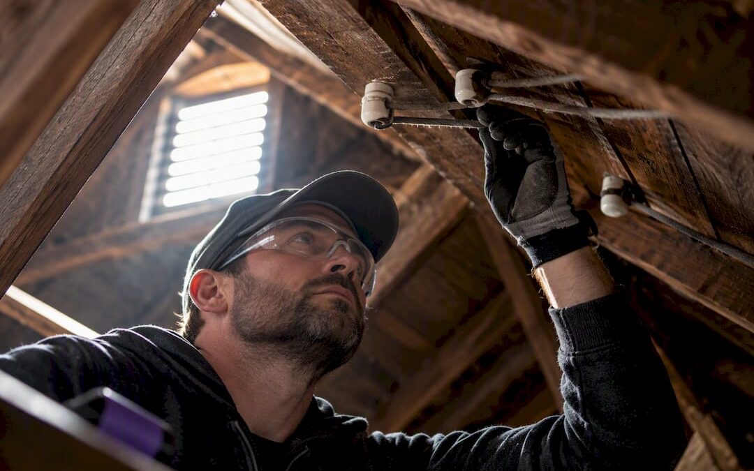 Get a Written Electrician Signoff: Homeowners’ Knob and Tube Insulation